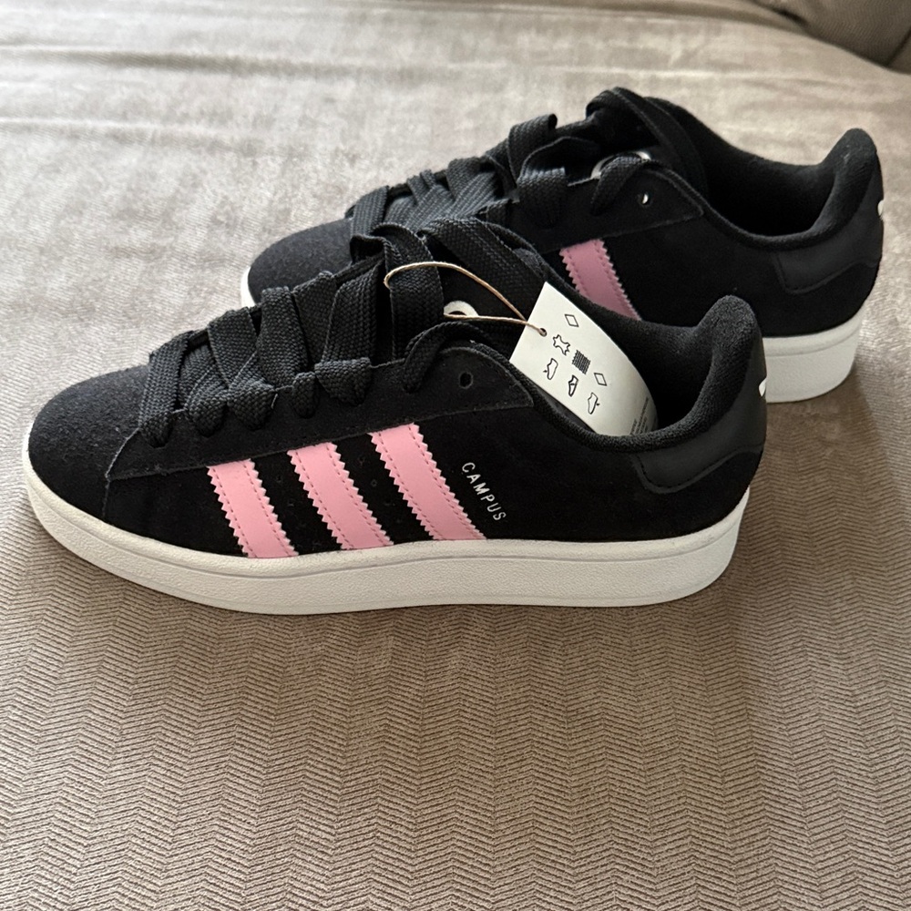Adidas Women's Sneakers Black with Pink Stripes